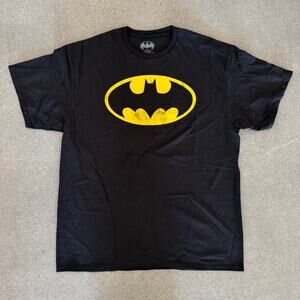Batman Logo T-Shirt Black and Yellow Mens Tee Size XL